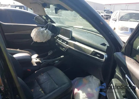 2021 Kia Telluride Ex z USA, uszkodzony, nr VIN 5XYP3DHC3MG190548